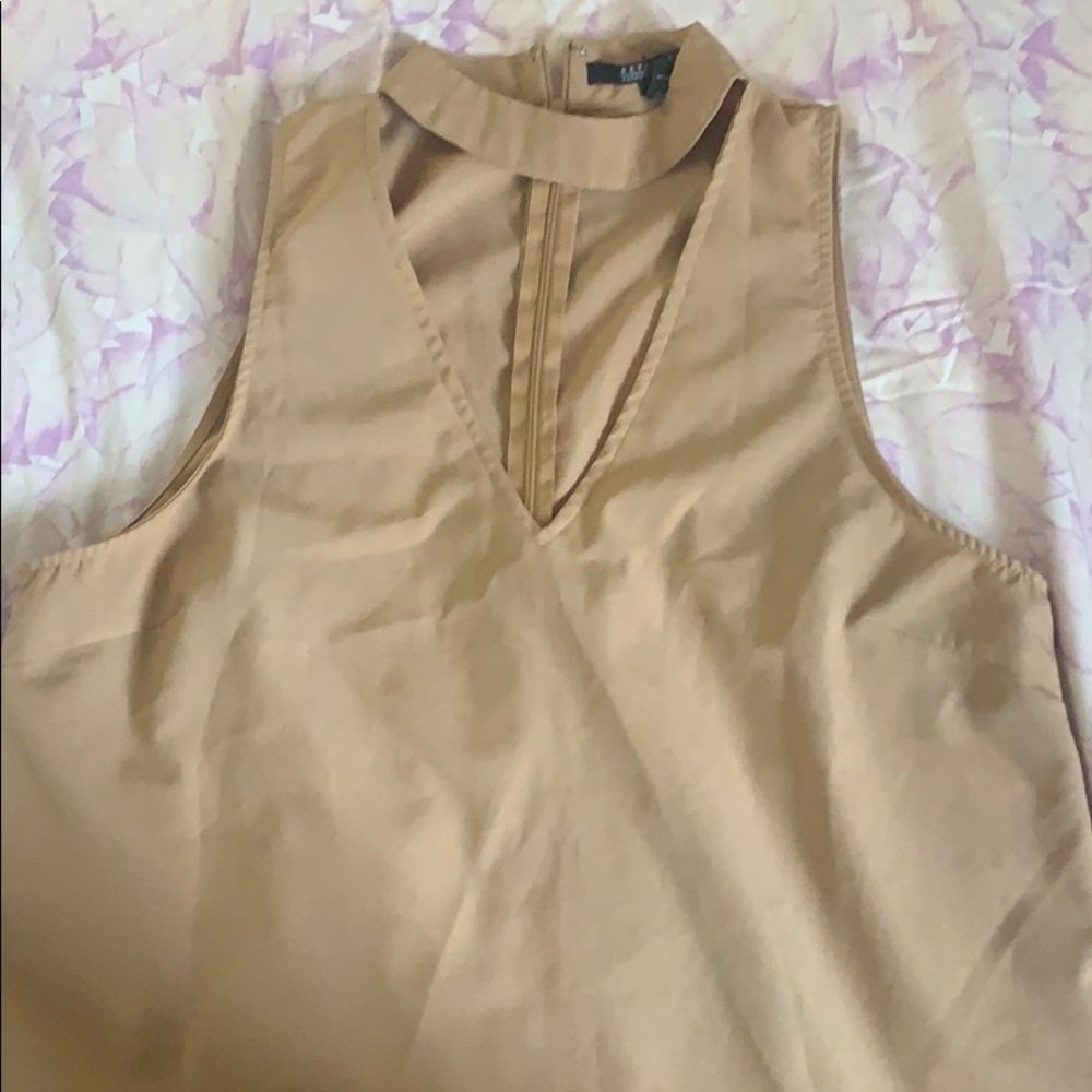 Blouse - Picture 2 of 2